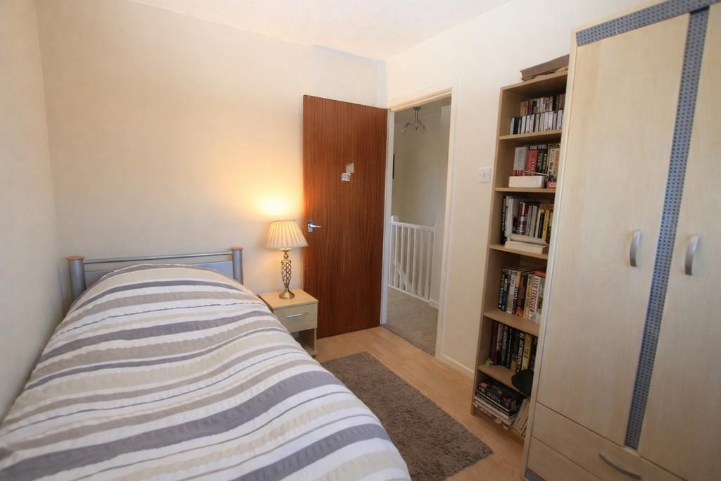 Bedroom2angle2