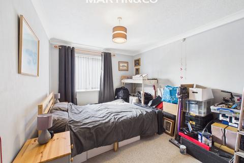 1 bedroom flat for sale, Willow Court, Reading Road