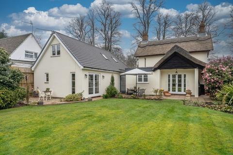 3 bedroom cottage for sale, Wroxham, Norwich