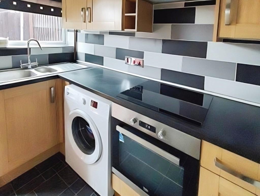 F0184263-kitchen 202
