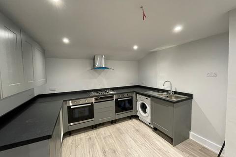 1 bedroom in a house share to rent, Bradfield Street, Edge Hill, Liverpool