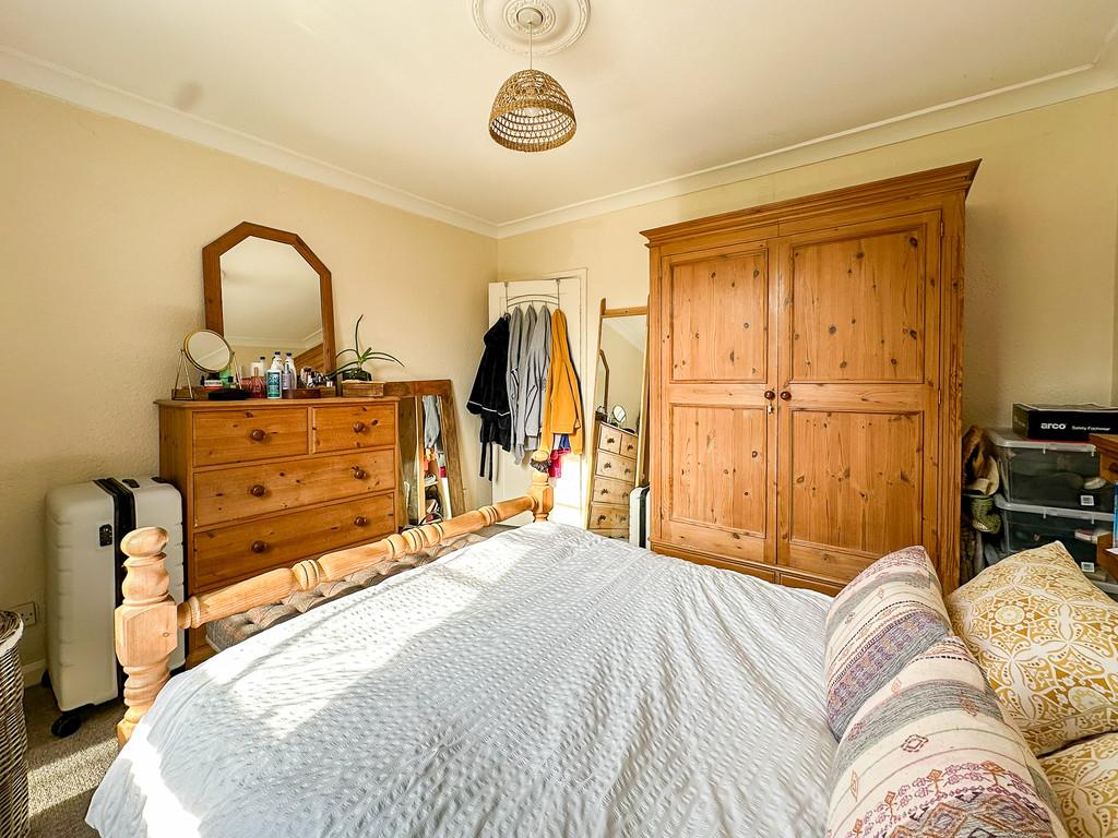 Bedroom (1)