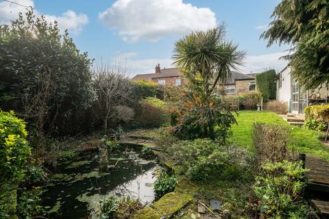 2 bedroom detached bungalow for sale, Intake Lane, Birstall