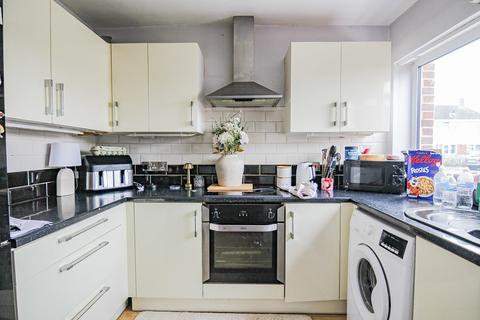 3 bedroom terraced house for sale, Flamingo Crescent, Weston-super-Mare