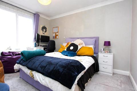 1 bedroom apartment to rent, Station Road, New Barnet, EN5