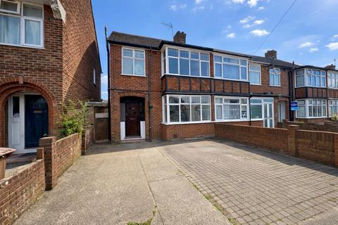 undefined, Icknield Road, Luton, LU3 2PA