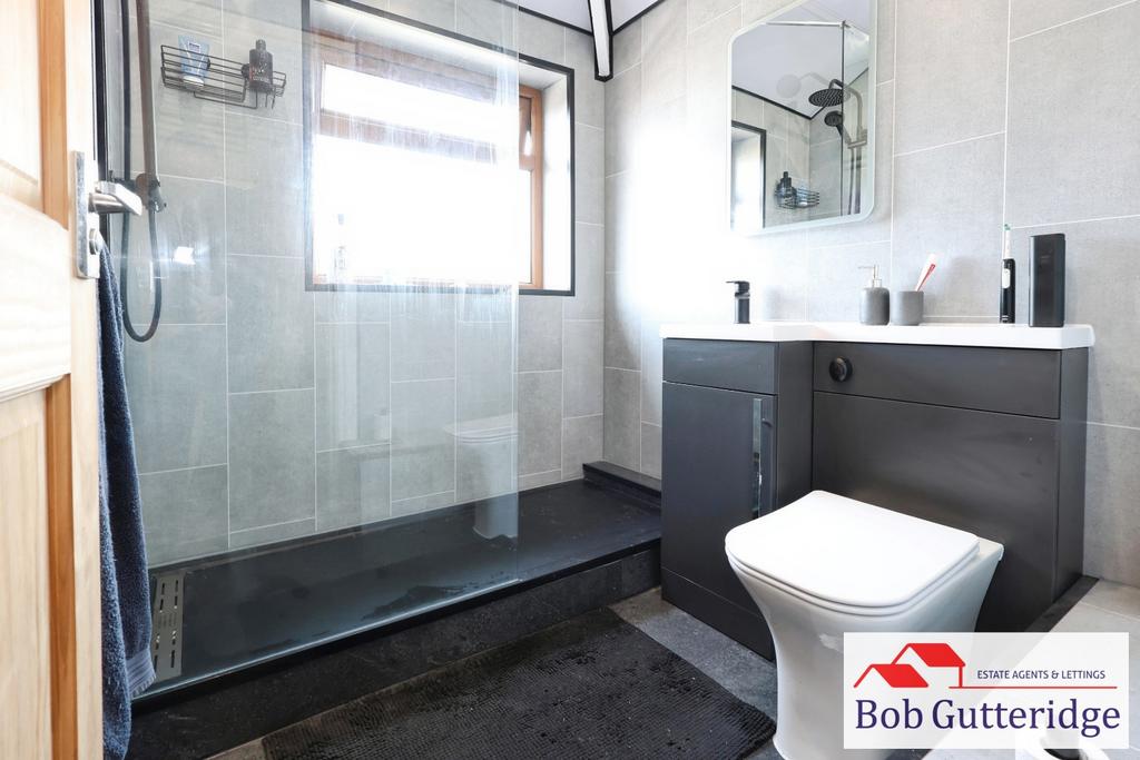 Luxury first shower room
