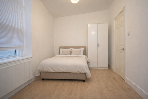 undefined, Spencer Road, London