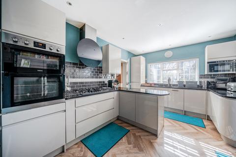 4 bedroom house for sale, Bourne Close, Bourne End, SL8