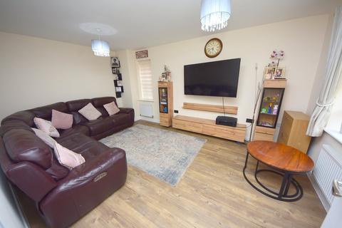 undefined, Lawrence Close, Banbury OX16