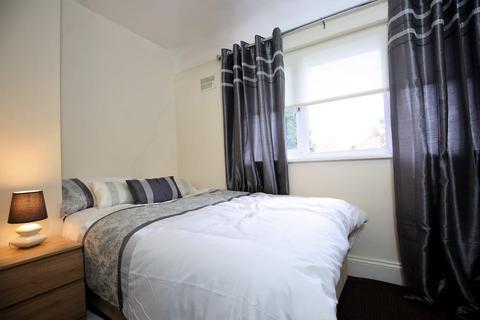 2 bedroom house to rent, Olton Avenue, Beeston, Nottingham