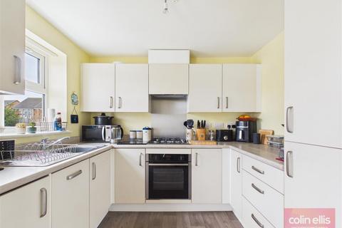 undefined, Ashlar Drive, Eastfield, Scarborough