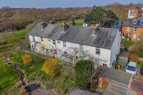 2 bedroom terraced house for sale, Victoria Road, Edenbridge TN8
