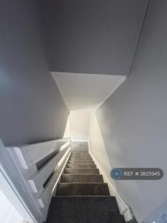 2 bedroom terraced house to rent, Armstrong St, Bolton, BL6