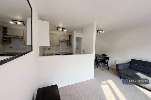 1 bedroom flat to rent, Discovery Walk, London, E1W