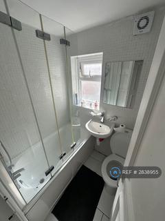 2 bedroom flat to rent, Kangley Bridge Road, London, SE26