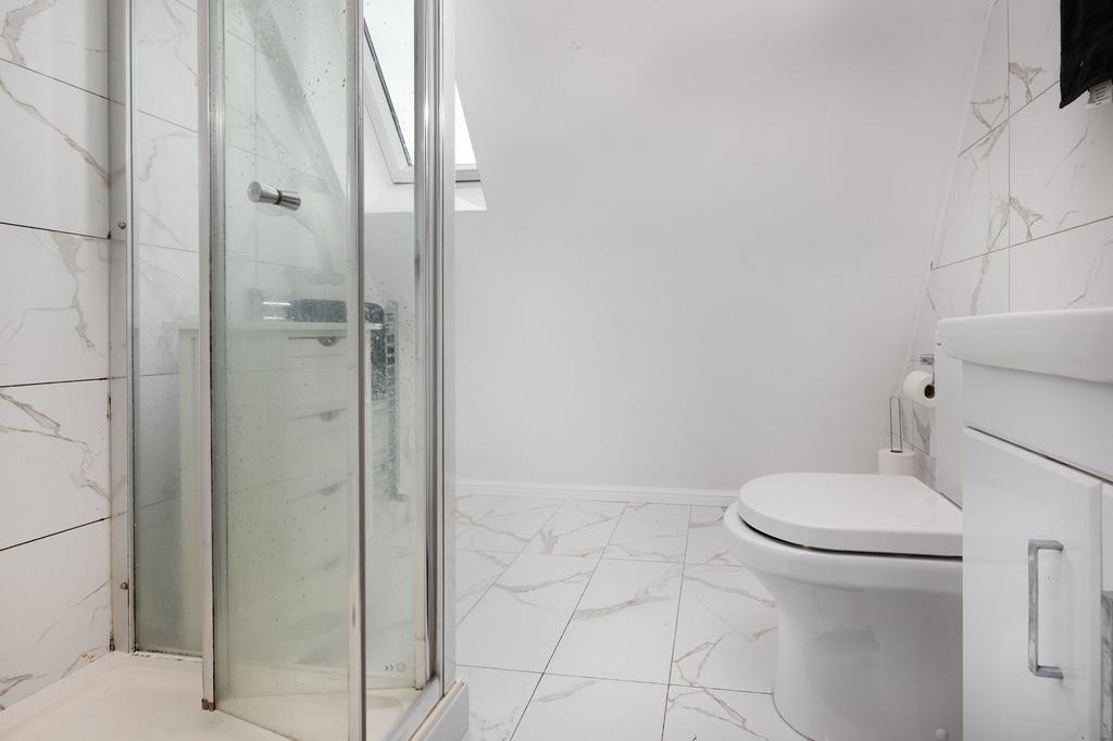 Bedroom 1 En Suite
