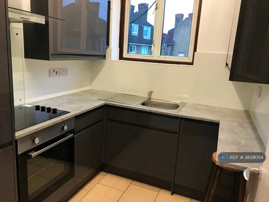 Fitted Kitchen