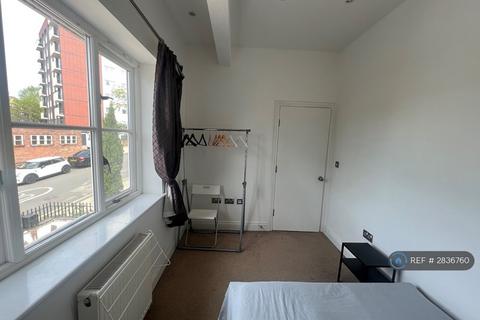 undefined, Eton Avenue, Barnet, EN4
