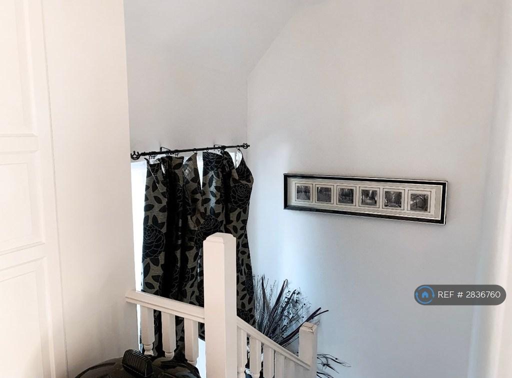 Corridor (Upstairs)