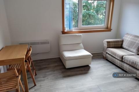 1 bedroom flat to rent, Meadowfield Court, Edinburgh, EH8
