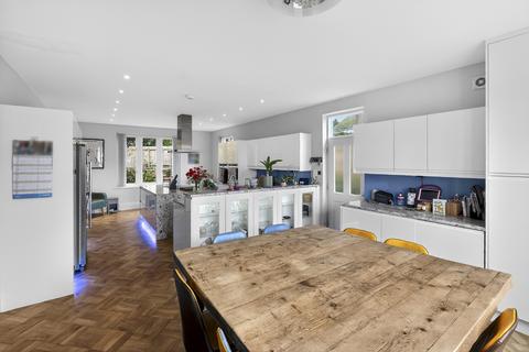 6 bedroom detached house for sale, Main Street, Brampton, CA8