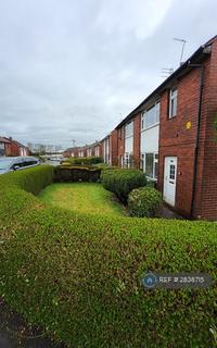 2 bedroom semi-detached house to rent, Hawthorn Crescent, Oldham, OL2