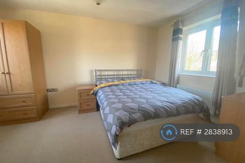 2 bedroom terraced house to rent, Rosehip Road, Cambridge, CB4