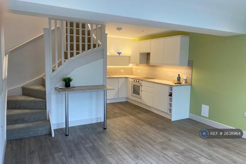 undefined, West Road, Reigate, RH2