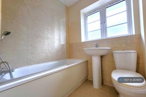 undefined, Kingswood Court, Luton, LU1