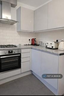 3 bedroom semi-detached house to rent, Westholm, London, NW11