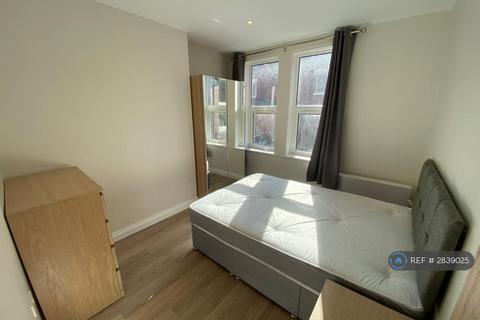 1 bedroom flat to rent, Winston Gardens, Leeds, LS6