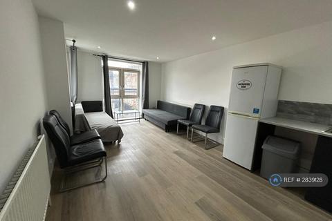 2 bedroom flat to rent, Kilburn High Road, London, NW6
