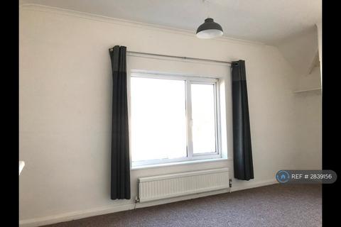 3 bedroom terraced house to rent, New Barns Avenue, Ely, CB7