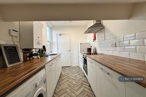 undefined, Warbreck Moor, Liverpool, L9