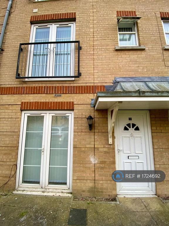 Private Entrance To Flat