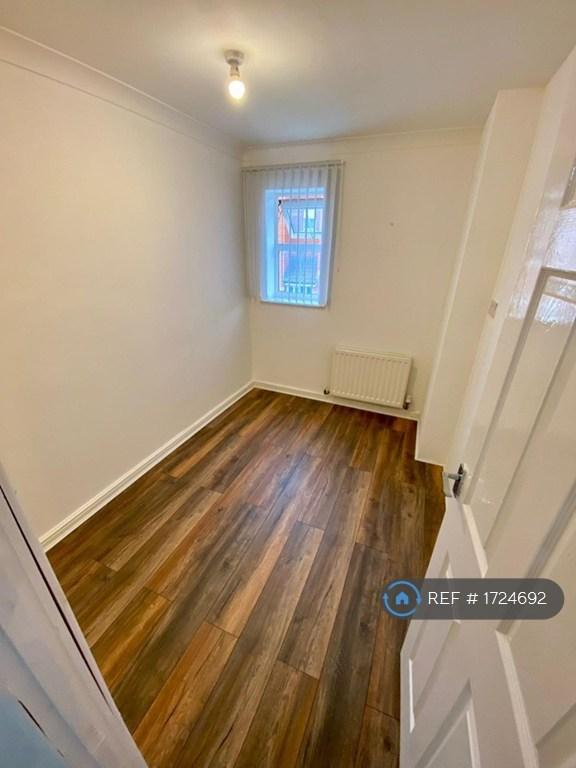 Upstairs Bedroom