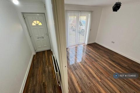 undefined, Saunders Close, Ilford, IG1