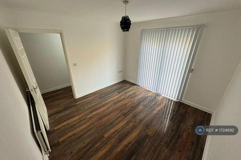 undefined, Saunders Close, Ilford, IG1