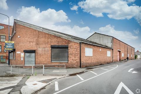 Warehouse to rent, Cavendish Street Ashton Under Lyne OL6 7TZ