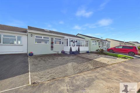 4 bedroom terraced bungalow for sale, Heol y Wylan, Aberporth, Cardigan