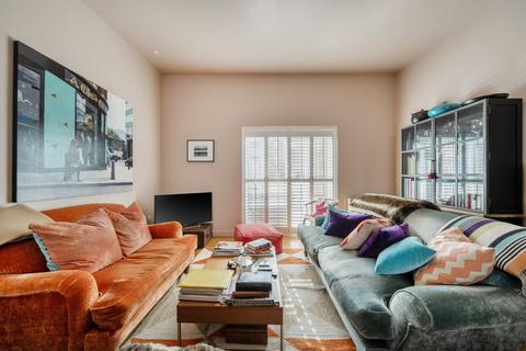 1 bedroom flat for sale, Shakespeare Terrace, Lower Richmond Road, Richmond, Surrey