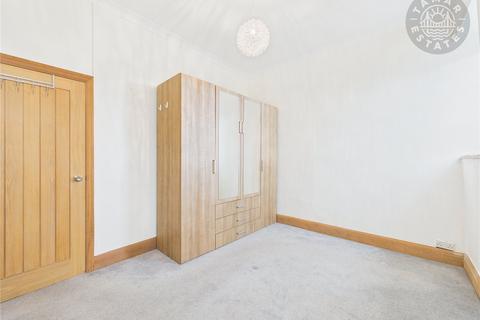 undefined, 'Charming Maisonette with Stove & Allocated Parking'