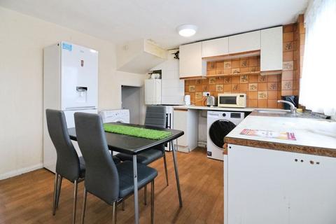 undefined, Harrogate Court, Langley