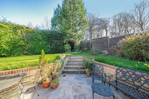 undefined, Woodside Road, West Purley