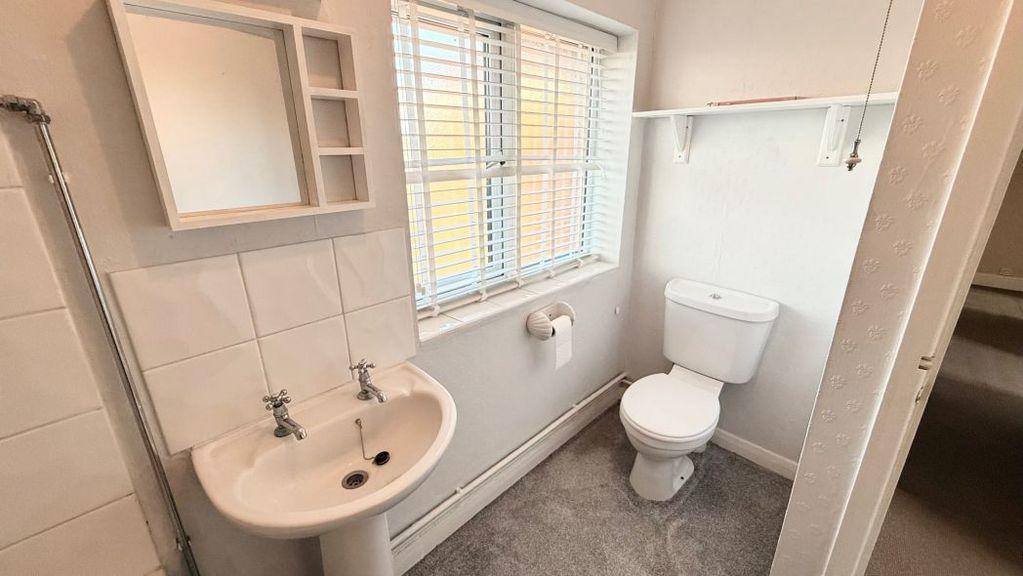 Bathroom view 2