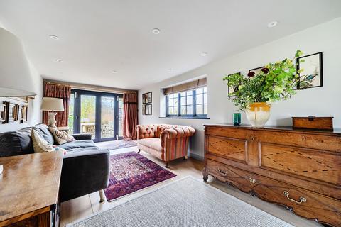 undefined, Pickhurst Road, Godalming GU8