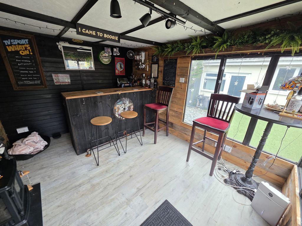 Garden Bar