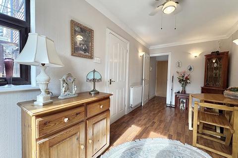 undefined, Crown Close, SEDGLEY, DY3 1QQ