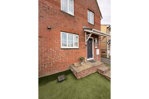 3 bedroom detached house for sale, Coopers Way, Dunstable, LU5